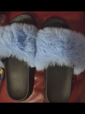 Plush Blue Faux-Fur Slide Sandals - Women